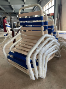 strap low chair
