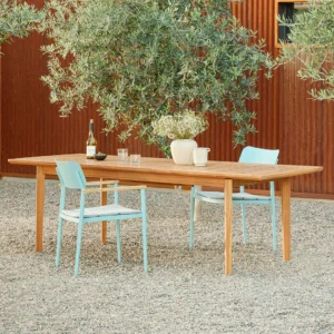 Extendable Outdoor Dining Table – 76.5" to 95.5" Aluminum for Hospitality Projects