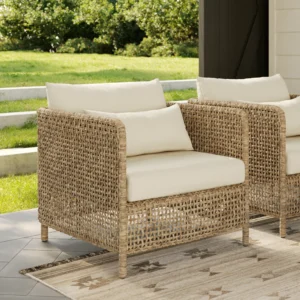 Robbi 32.5" Commercial Outdoor Lounge Chair – Aluminum Frame Seating for Hospitality Projects